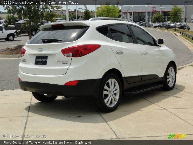 Cotton White / Taupe 2010 Hyundai Tucson Limited