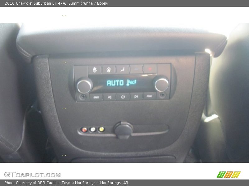 Summit White / Ebony 2010 Chevrolet Suburban LT 4x4