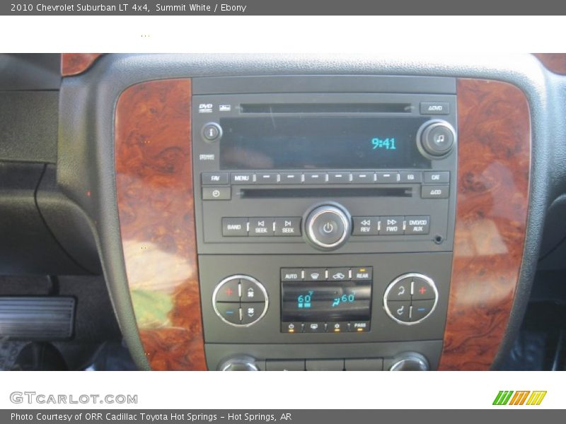 Summit White / Ebony 2010 Chevrolet Suburban LT 4x4