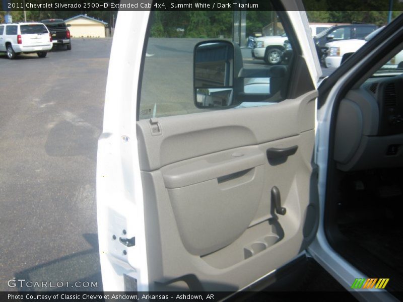 Summit White / Dark Titanium 2011 Chevrolet Silverado 2500HD Extended Cab 4x4