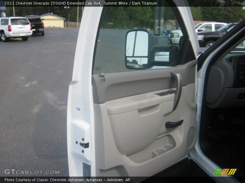 Summit White / Dark Titanium 2011 Chevrolet Silverado 2500HD Extended Cab 4x4