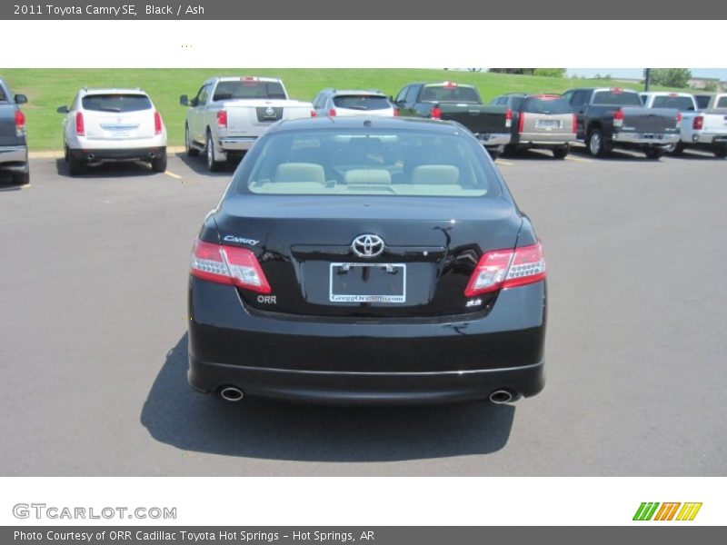 Black / Ash 2011 Toyota Camry SE