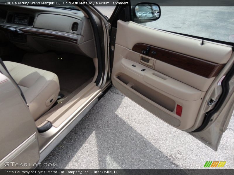 Gold Ash Metallic / Medium Parchment 2004 Mercury Grand Marquis LS