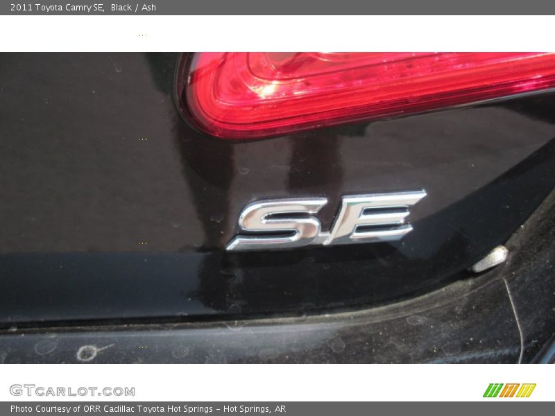 Black / Ash 2011 Toyota Camry SE