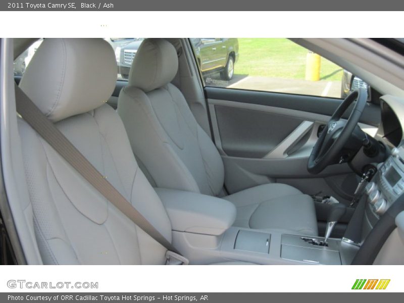 Black / Ash 2011 Toyota Camry SE