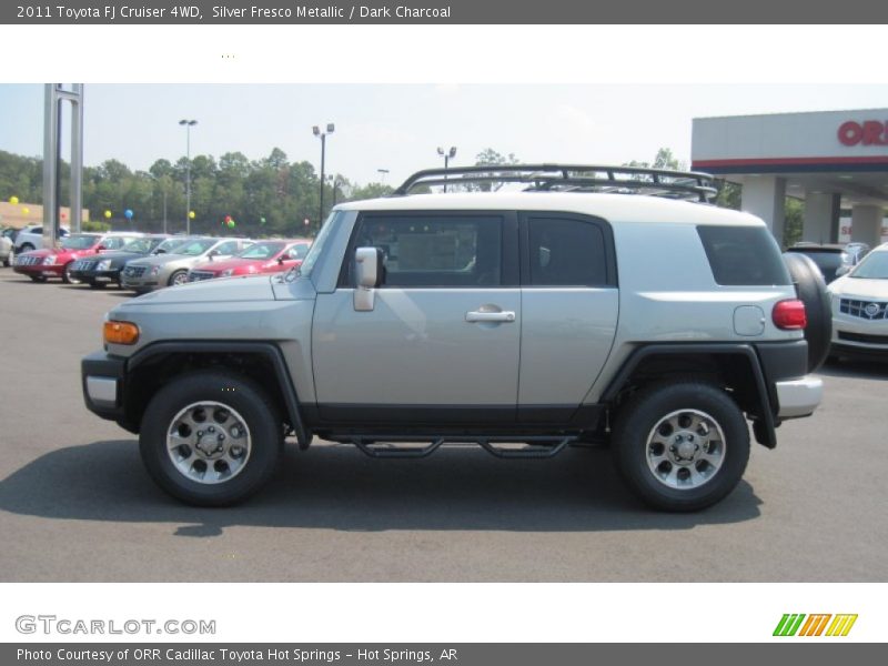 Silver Fresco Metallic / Dark Charcoal 2011 Toyota FJ Cruiser 4WD