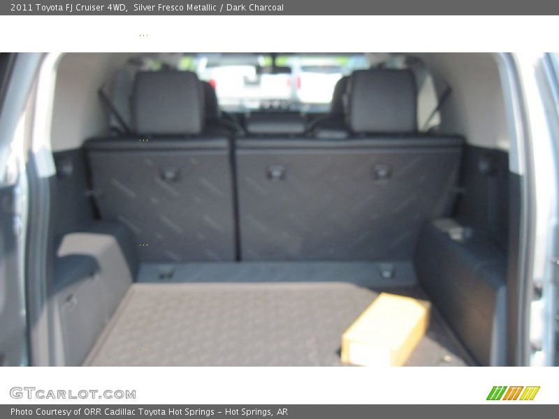 Silver Fresco Metallic / Dark Charcoal 2011 Toyota FJ Cruiser 4WD