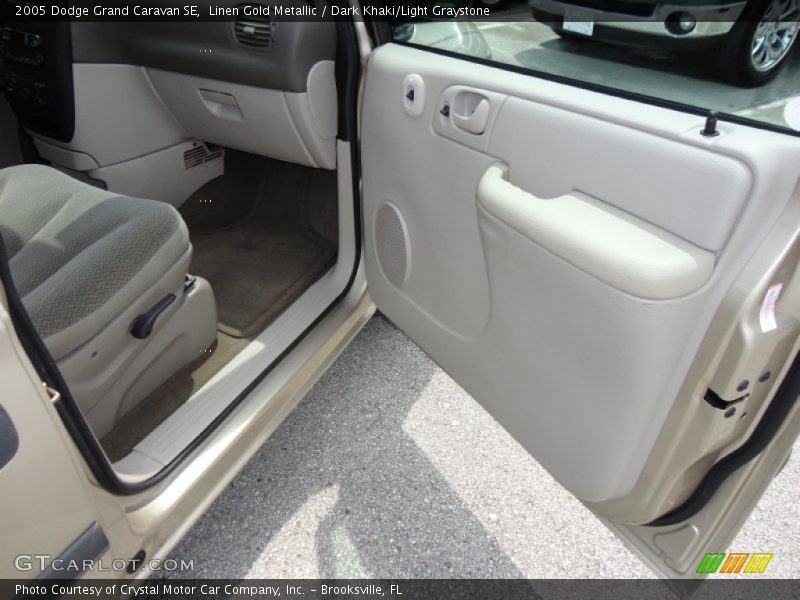 Linen Gold Metallic / Dark Khaki/Light Graystone 2005 Dodge Grand Caravan SE
