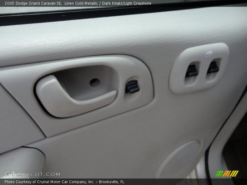 Linen Gold Metallic / Dark Khaki/Light Graystone 2005 Dodge Grand Caravan SE