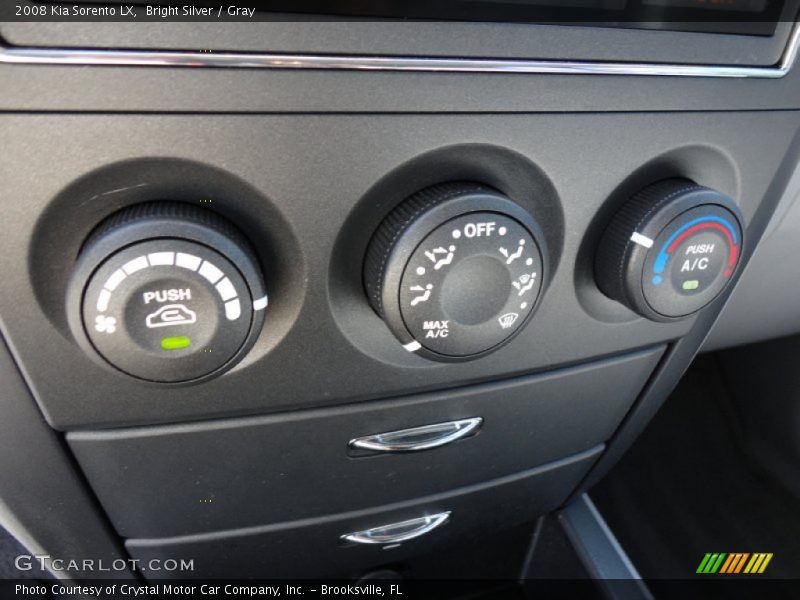 Bright Silver / Gray 2008 Kia Sorento LX