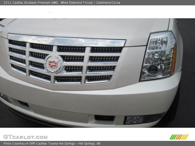 White Diamond Tricoat / Cashmere/Cocoa 2011 Cadillac Escalade Premium AWD