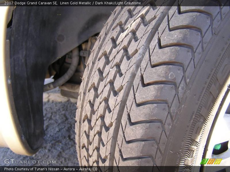 Linen Gold Metallic / Dark Khaki/Light Graystone 2007 Dodge Grand Caravan SE