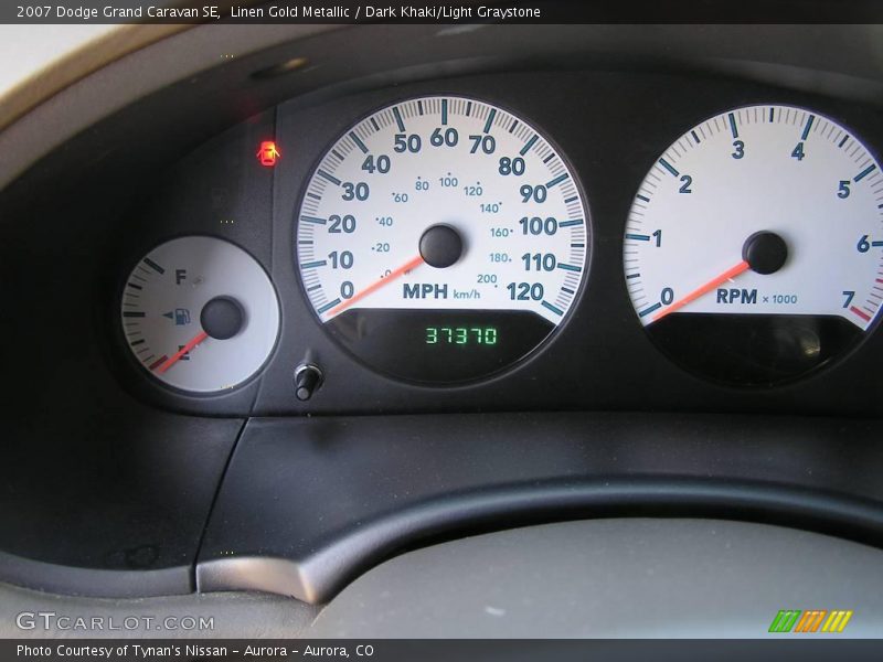 Linen Gold Metallic / Dark Khaki/Light Graystone 2007 Dodge Grand Caravan SE