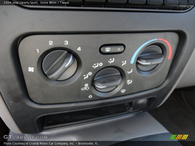 Stone White / Taupe 2004 Jeep Liberty Sport