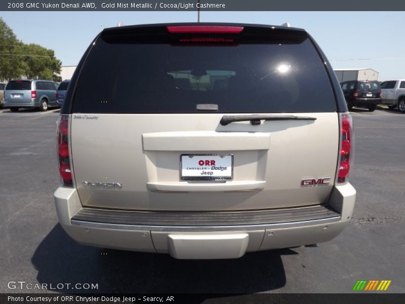 Gold Mist Metallic / Cocoa/Light Cashmere 2008 GMC Yukon Denali AWD