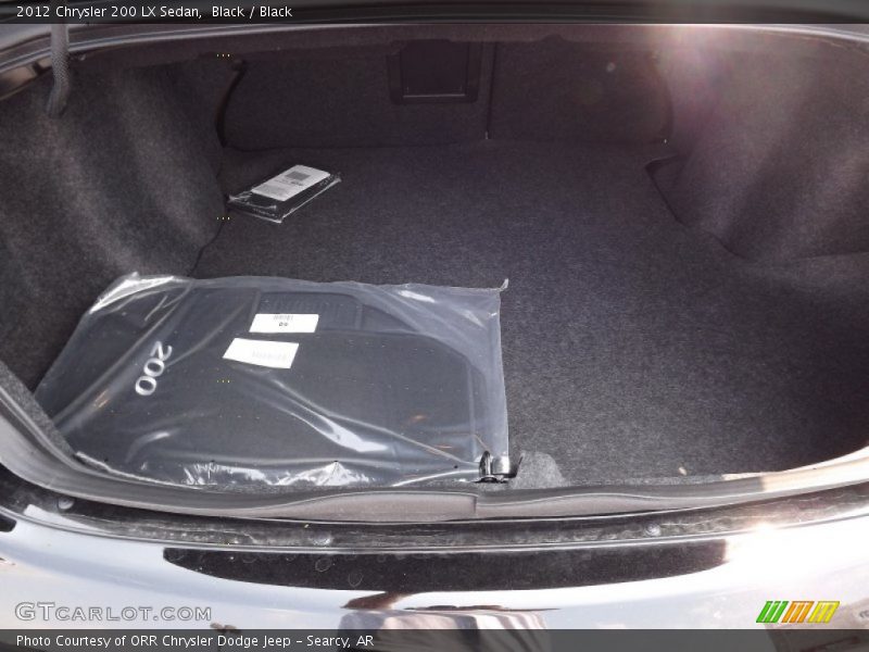  2012 200 LX Sedan Trunk