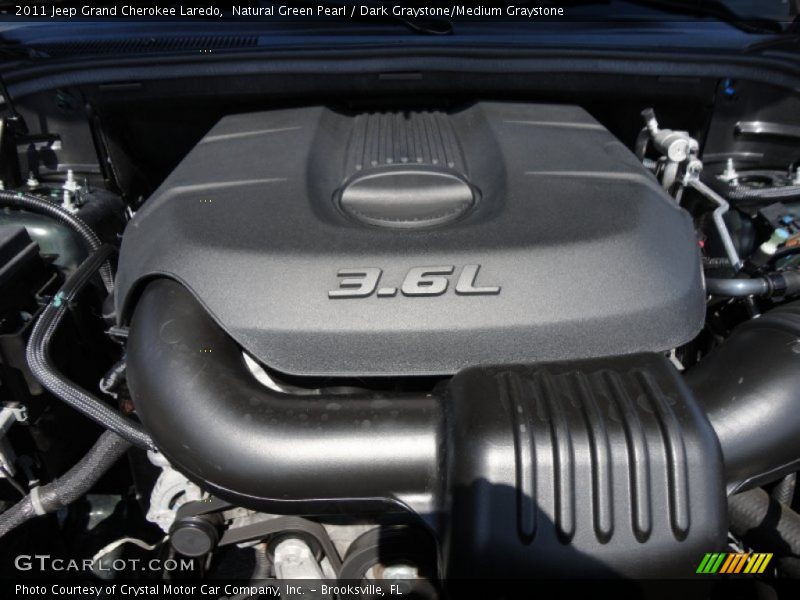 Natural Green Pearl / Dark Graystone/Medium Graystone 2011 Jeep Grand Cherokee Laredo