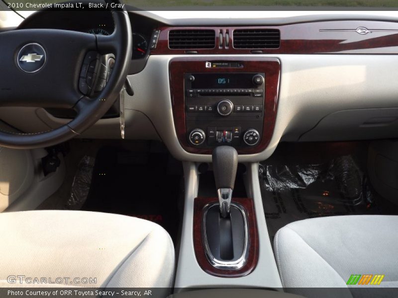 Black / Gray 2010 Chevrolet Impala LT