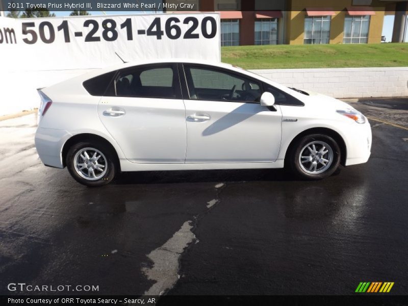Blizzard White Pearl / Misty Gray 2011 Toyota Prius Hybrid III