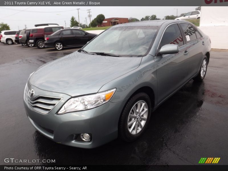 Aloe Green Metallic / Bisque 2011 Toyota Camry XLE V6