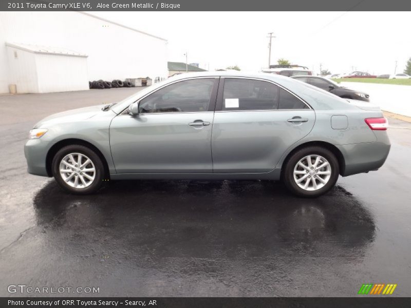 Aloe Green Metallic / Bisque 2011 Toyota Camry XLE V6