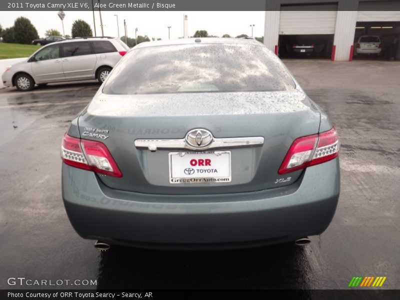 Aloe Green Metallic / Bisque 2011 Toyota Camry XLE V6