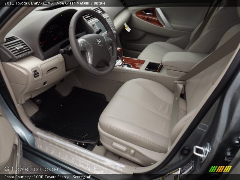 Aloe Green Metallic / Bisque 2011 Toyota Camry XLE V6