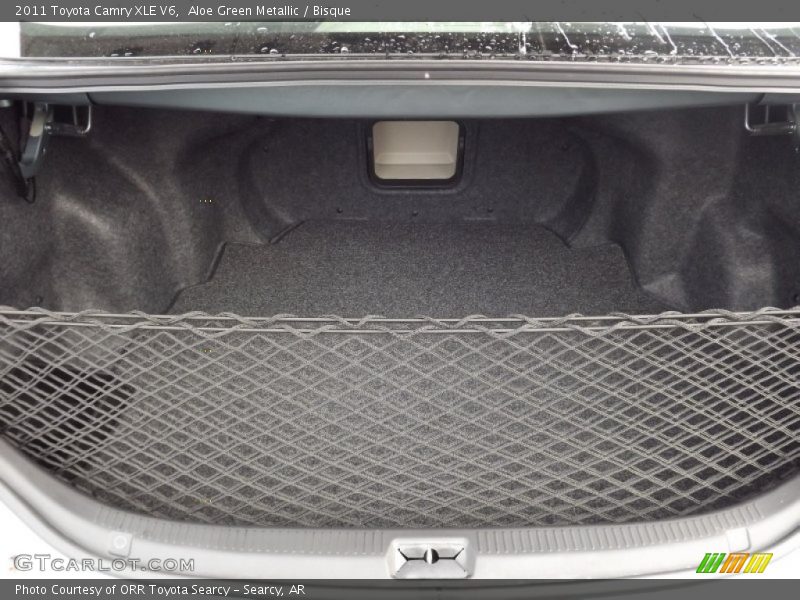 Aloe Green Metallic / Bisque 2011 Toyota Camry XLE V6