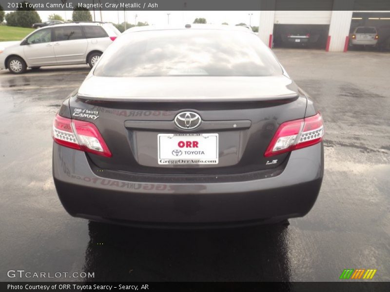 Magnetic Gray Metallic / Ash 2011 Toyota Camry LE