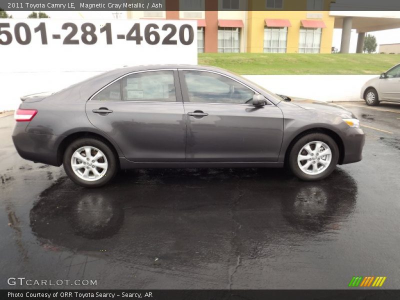 Magnetic Gray Metallic / Ash 2011 Toyota Camry LE