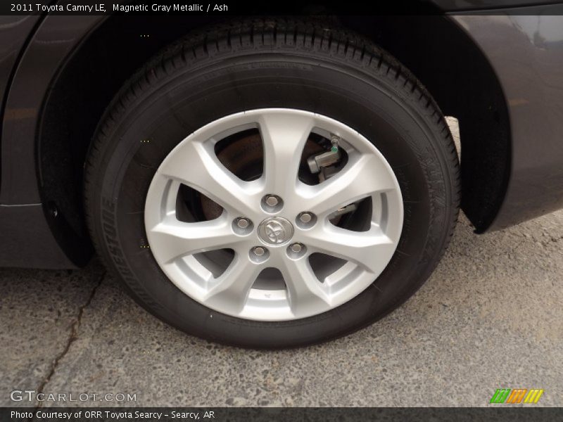 Magnetic Gray Metallic / Ash 2011 Toyota Camry LE