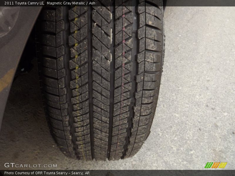 Magnetic Gray Metallic / Ash 2011 Toyota Camry LE