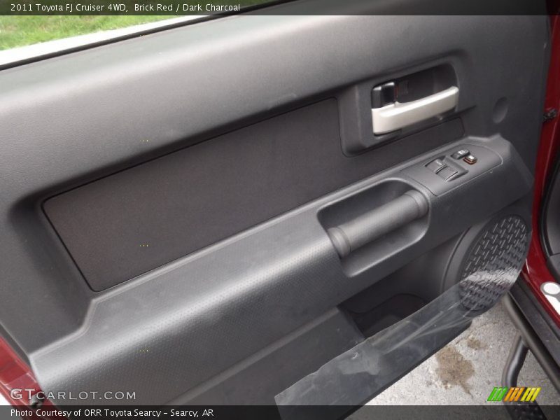 Brick Red / Dark Charcoal 2011 Toyota FJ Cruiser 4WD