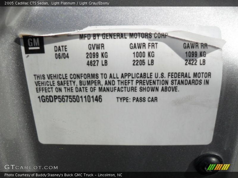 Light Platinum / Light Gray/Ebony 2005 Cadillac CTS Sedan