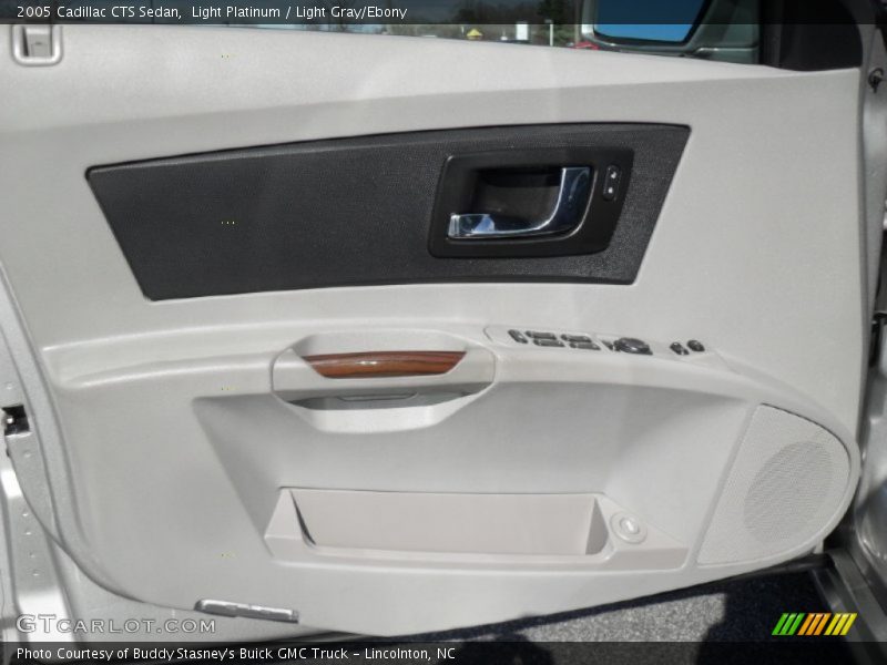 Light Platinum / Light Gray/Ebony 2005 Cadillac CTS Sedan