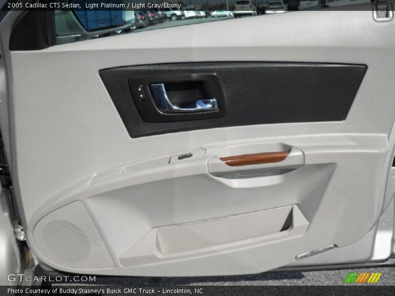 Light Platinum / Light Gray/Ebony 2005 Cadillac CTS Sedan