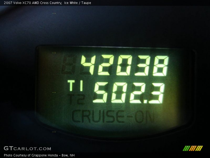 Ice White / Taupe 2007 Volvo XC70 AWD Cross Country