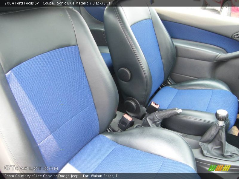 Sonic Blue Metallic / Black/Blue 2004 Ford Focus SVT Coupe