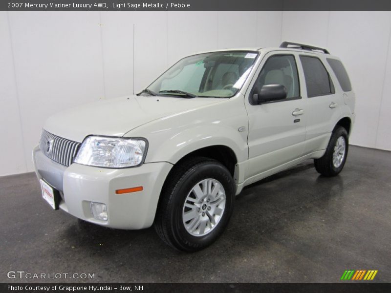Light Sage Metallic / Pebble 2007 Mercury Mariner Luxury 4WD