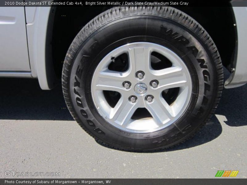  2010 Dakota ST Extended Cab 4x4 Wheel