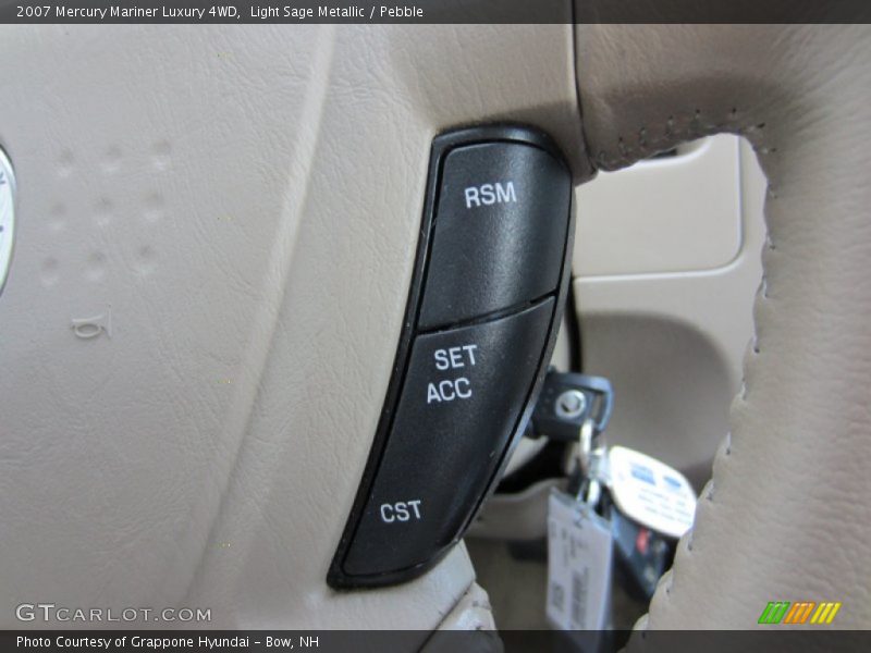 Light Sage Metallic / Pebble 2007 Mercury Mariner Luxury 4WD