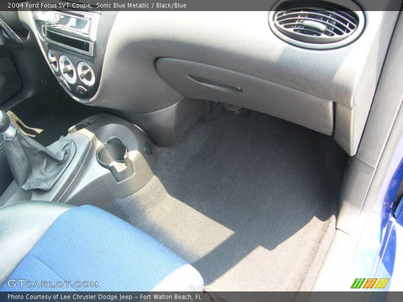 Sonic Blue Metallic / Black/Blue 2004 Ford Focus SVT Coupe