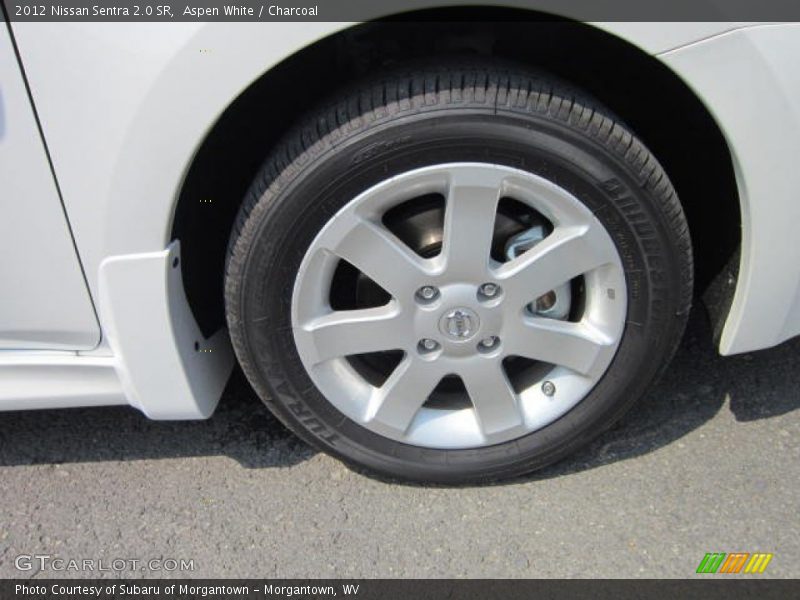 Aspen White / Charcoal 2012 Nissan Sentra 2.0 SR