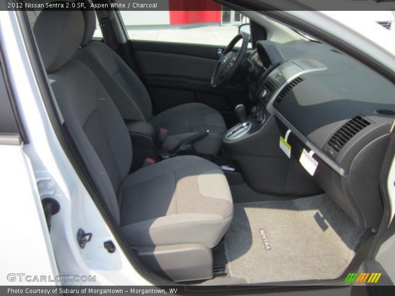 Aspen White / Charcoal 2012 Nissan Sentra 2.0 SR