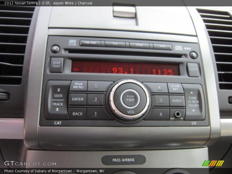 Aspen White / Charcoal 2012 Nissan Sentra 2.0 SR