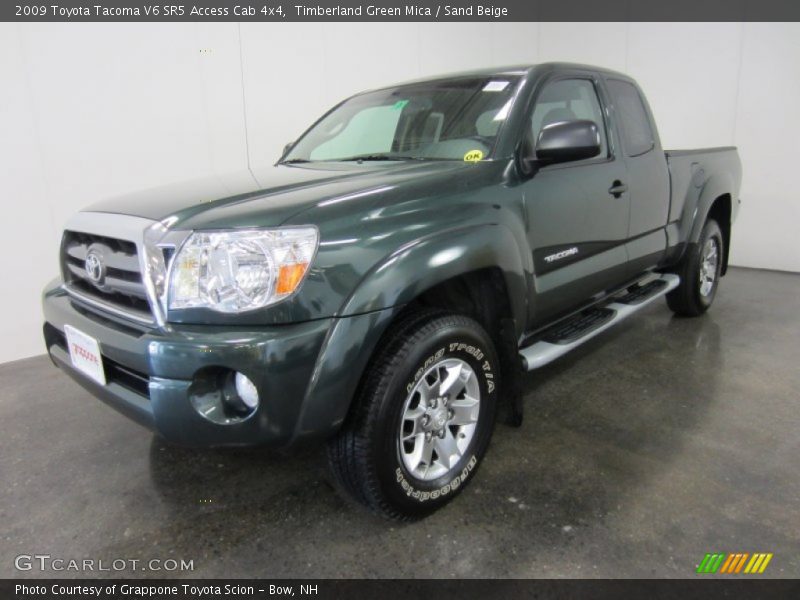 Front 3/4 View of 2009 Tacoma V6 SR5 Access Cab 4x4