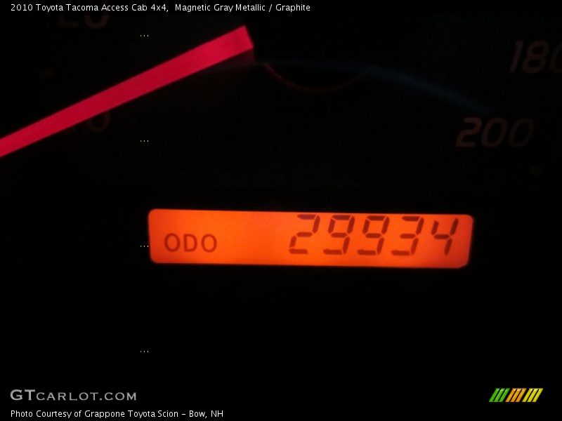 Magnetic Gray Metallic / Graphite 2010 Toyota Tacoma Access Cab 4x4