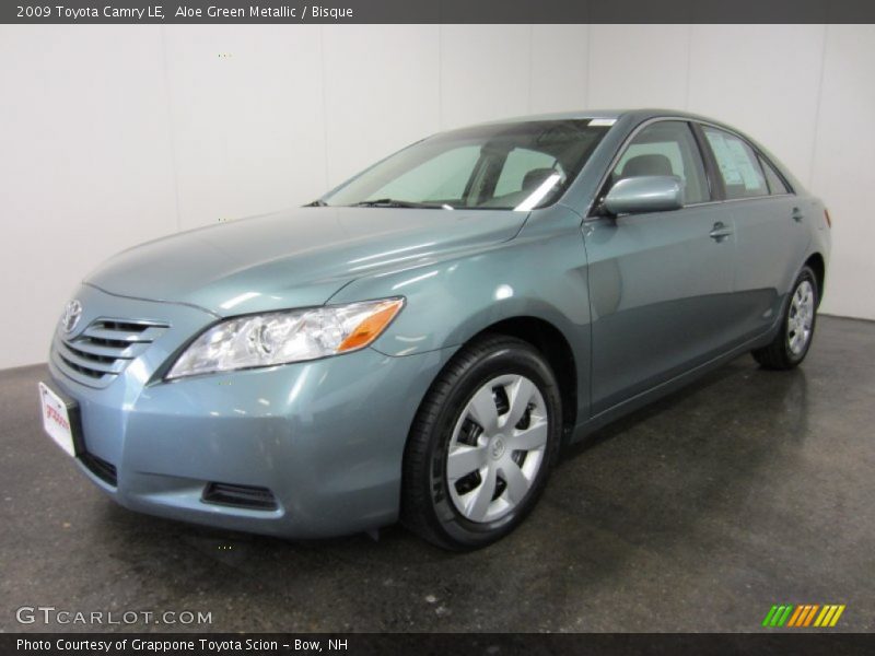 Aloe Green Metallic / Bisque 2009 Toyota Camry LE