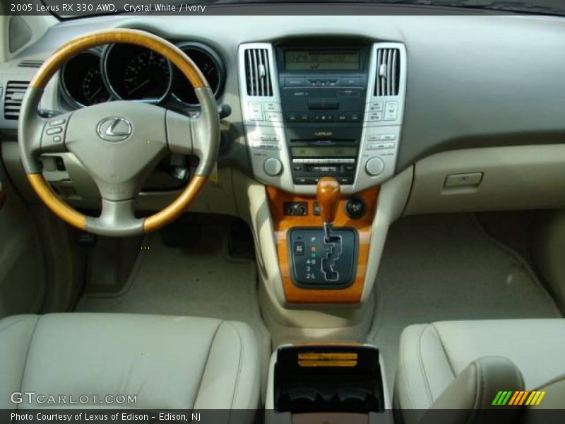Crystal White / Ivory 2005 Lexus RX 330 AWD