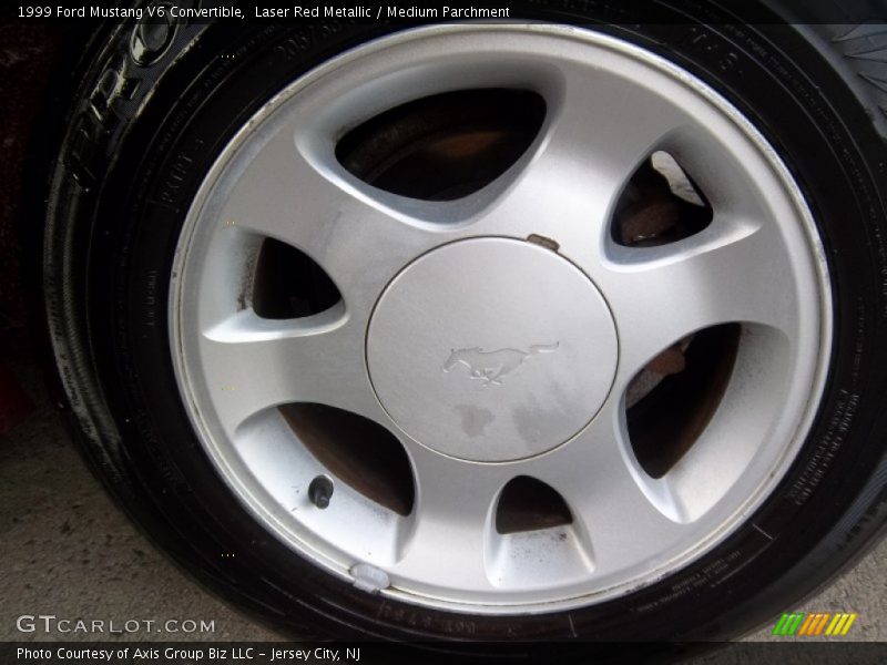  1999 Mustang V6 Convertible Wheel